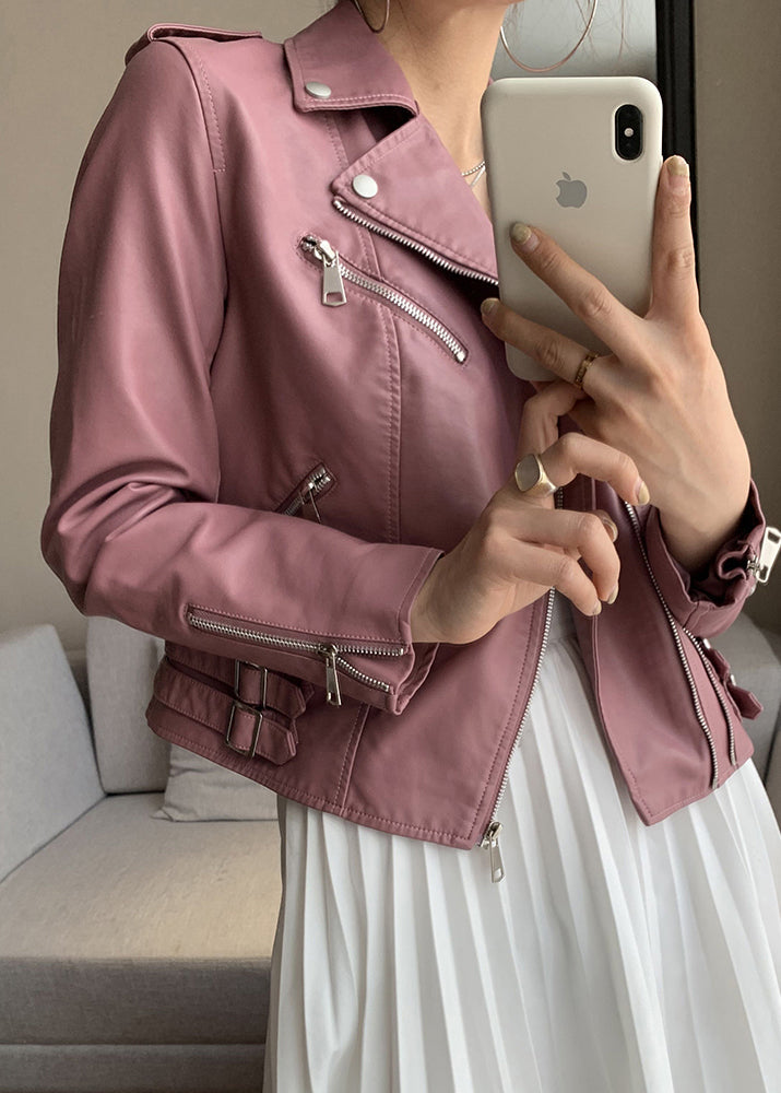 Gracefully Styled Coat for Any Occasion