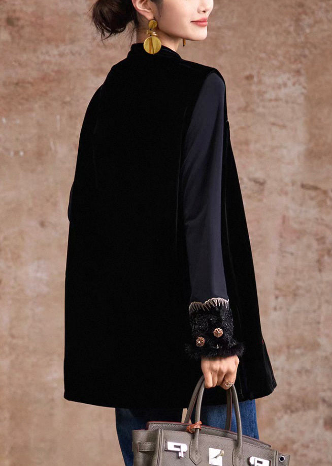 Beautifully Crafted Coat in a Classic Style