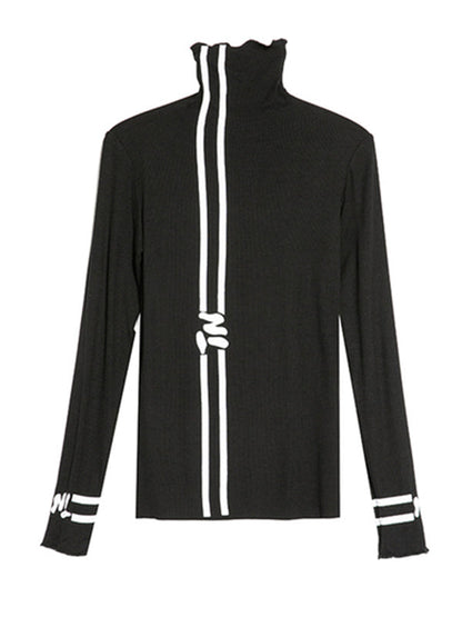 Sophisticated T-Shirt with a Clean Classic Look