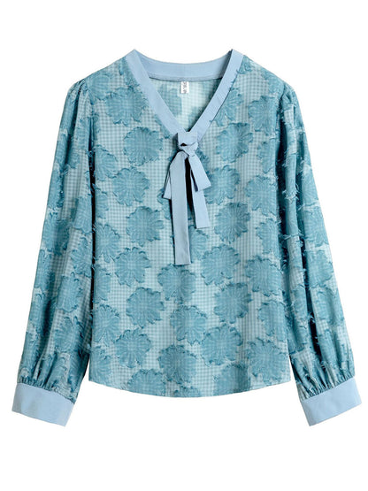 Well Tailored Shirt with a Graceful Silhouette