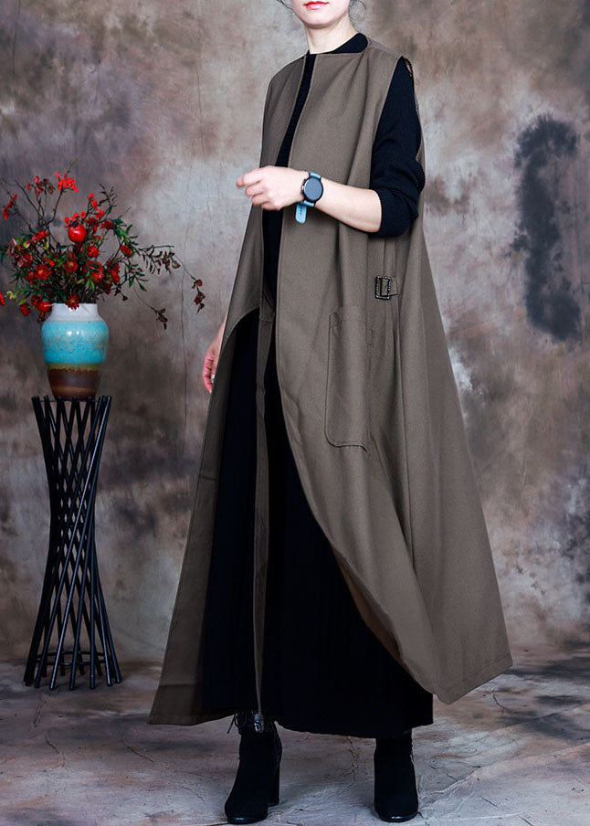 Effortlessly Elegant Garment with a Timeless Design