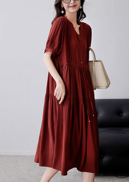 Beautifully Finished Dress in a Timeless Design