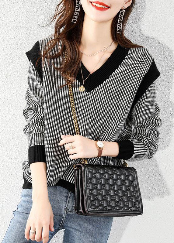 Beautifully Crafted Sweater in a Classic Style