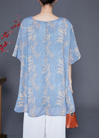Classic Vintage Shirt with a Flattering Fit
