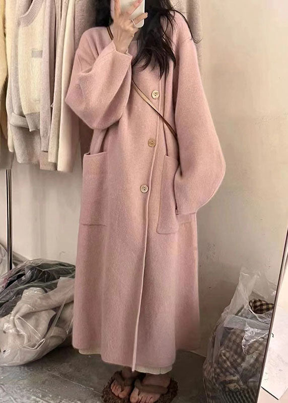 Gracefully Styled Coat for Any Occasion