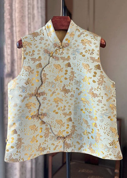 Classic Vintage & Enduringly Stylish Coat