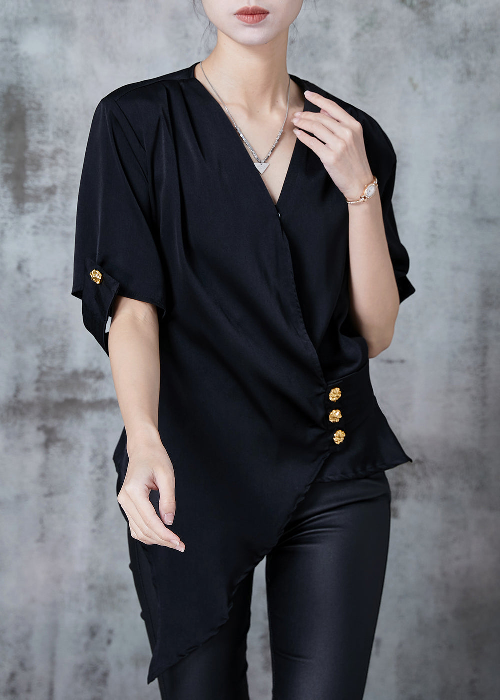 Beautifully Finished Shirt in a Timeless Design