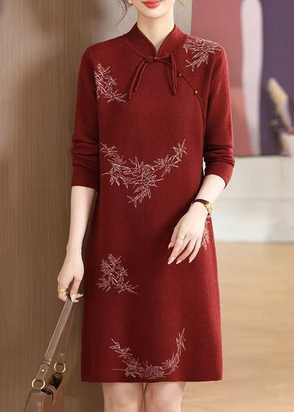 Classic Vintage Sweater with a Flattering Fit