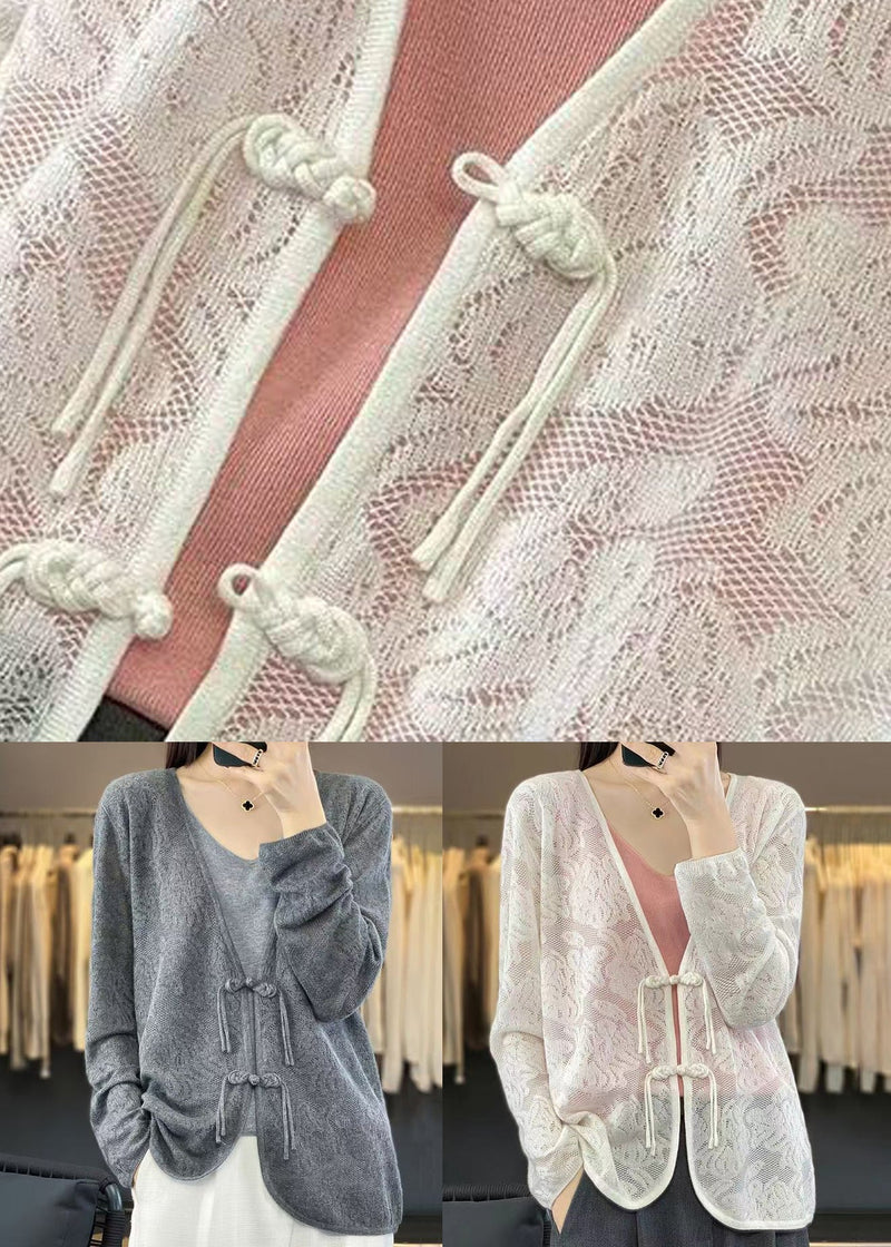 Effortlessly Elegant Cardigan with a Timeless Design