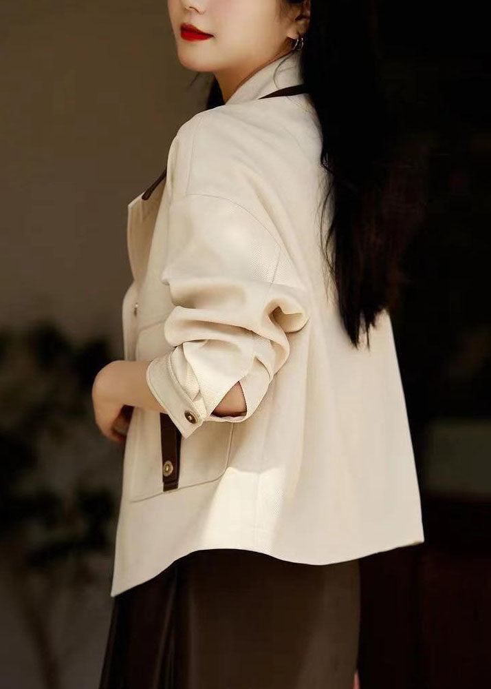 Gracefully Styled Coat for Any Occasion