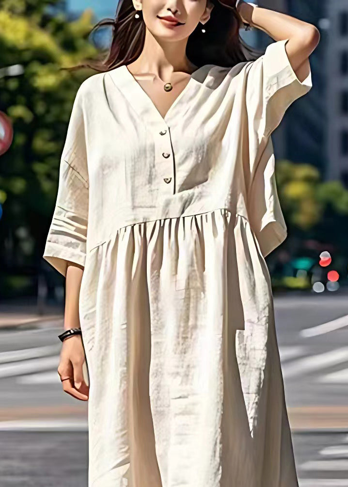 Beautifully Crafted Dress in a Classic Style