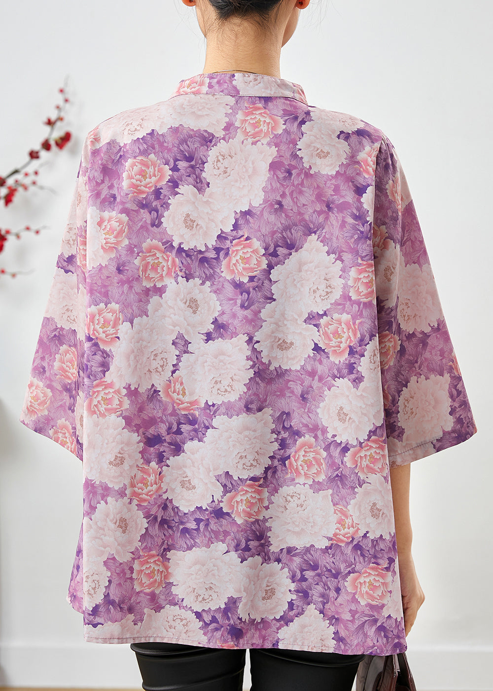 Beautifully Finished Top in a Timeless Design
