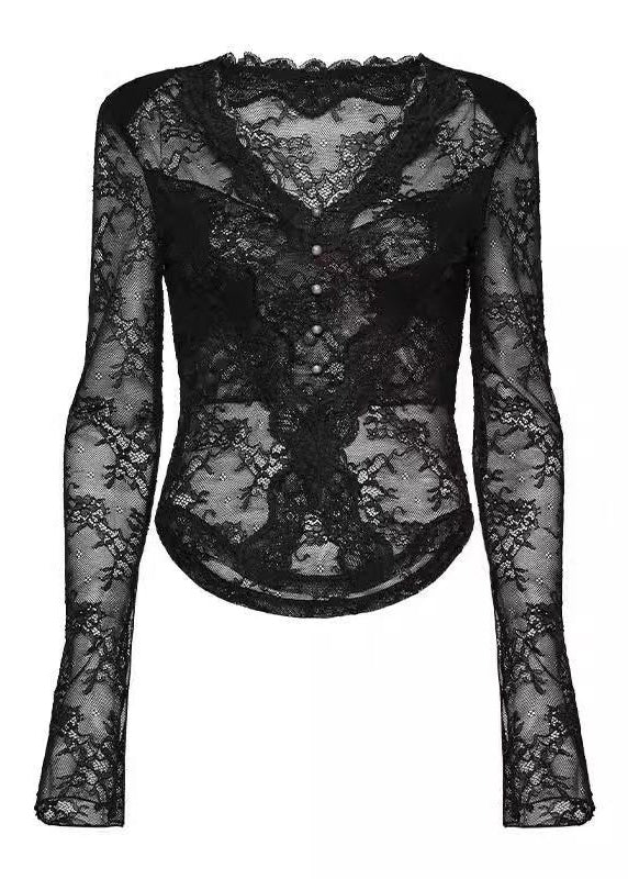A Vintage Style Top with Delicate Timeless Details