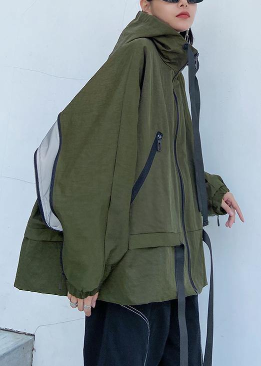 Gracefully Styled Coat for Any Occasion