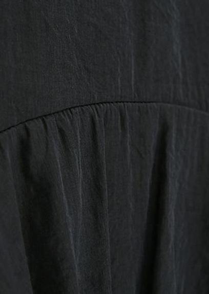 Beautifully Balanced Blouse with Timeless Character