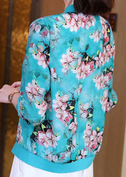 Effortlessly Elegant Jacket with a Timeless Design