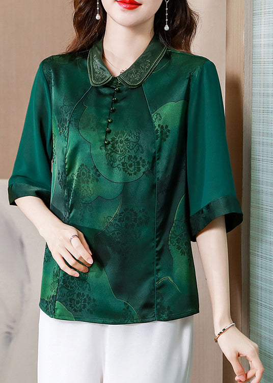 Beautifully Crafted Top in a Classic Style