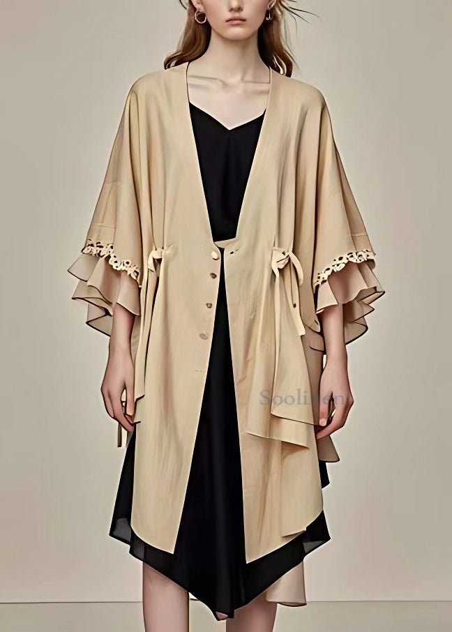 Beautifully Finished Coat in a Timeless Design