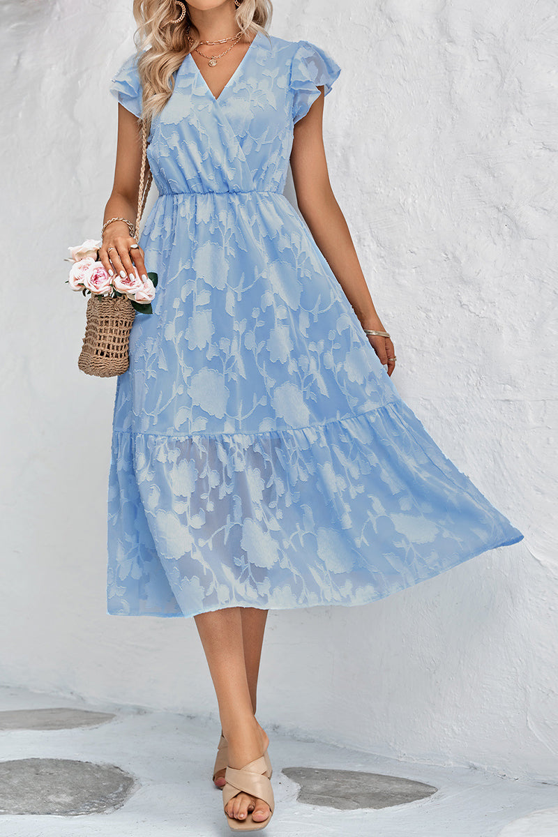 Well Tailored Dress with a Graceful Silhouette