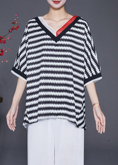 Sophisticated Garment with a Clean Classic Look
