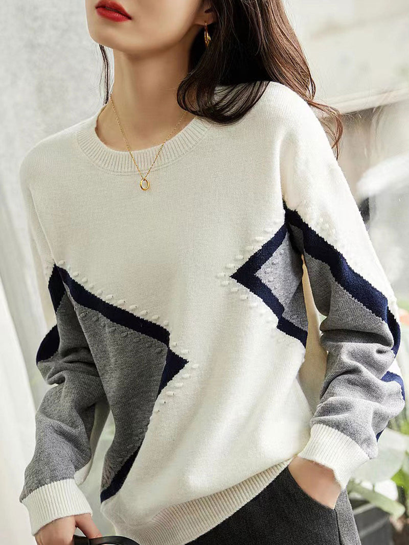 Effortlessly Elegant Sweater with a Timeless Design
