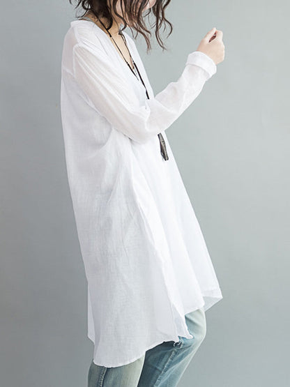 Classic Vintage Blouse with a Flattering Fit