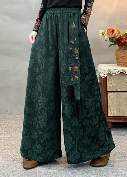 Classic Vintage Pants with a Flattering Fit