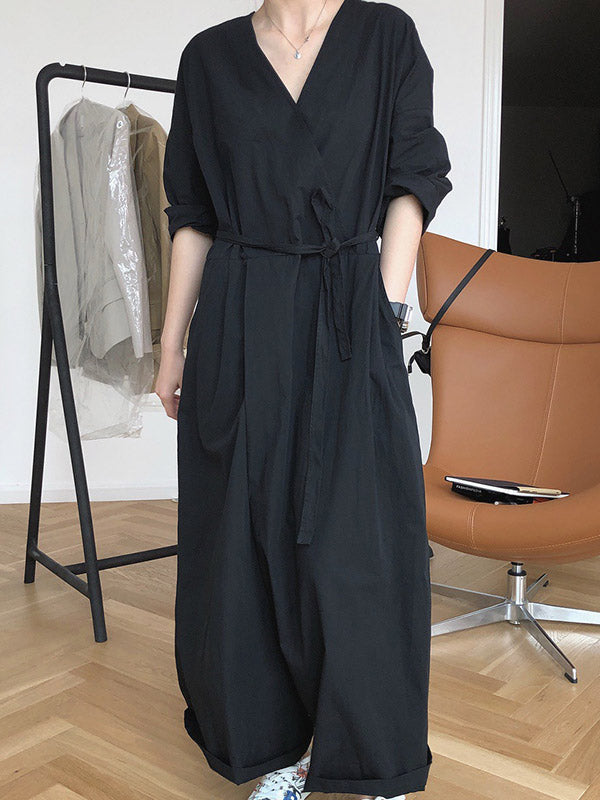 Effortlessly Elegant Garment with a Timeless Design