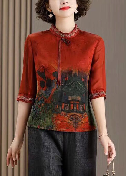 A Vintage Style Top with Delicate Timeless Details
