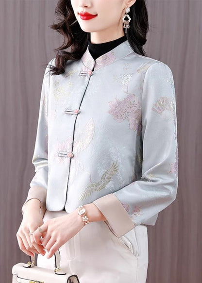 Classic Vintage & Enduringly Stylish Coat