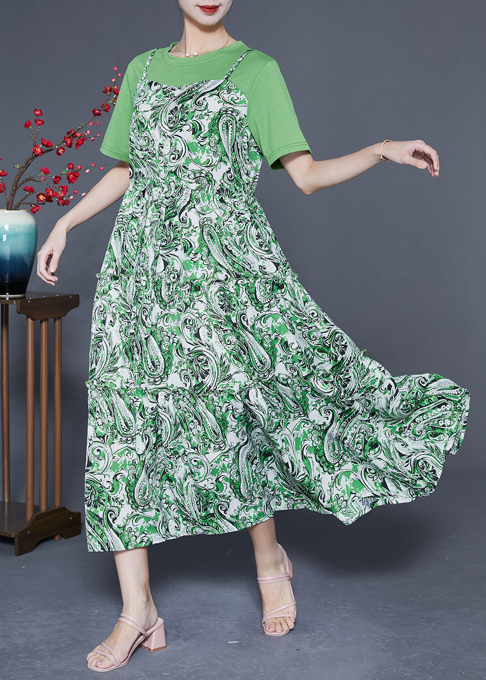 A Vintage Style Dress with Delicate Timeless Details
