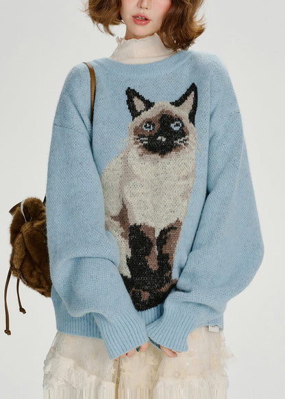 Gracefully Styled Sweater for Any Occasion
