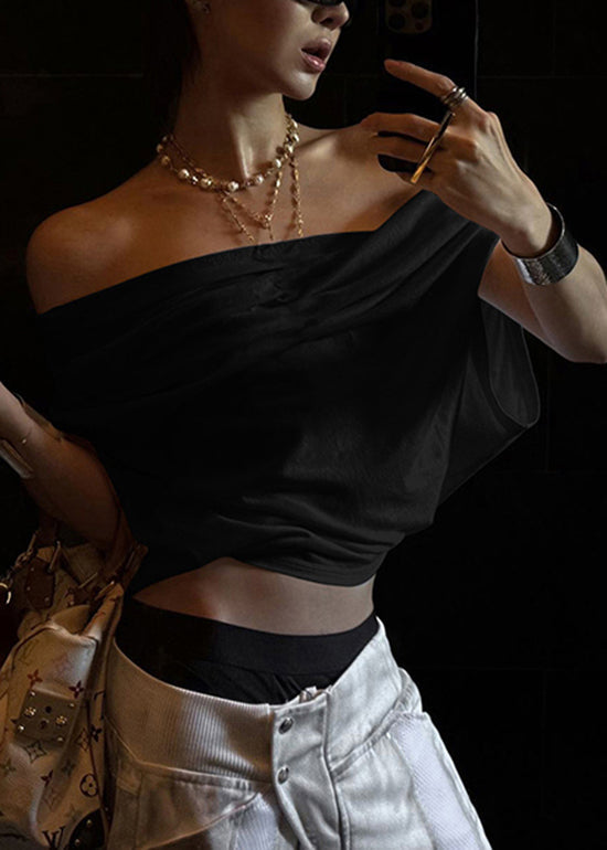 Well Tailored Shirt with a Graceful Silhouette