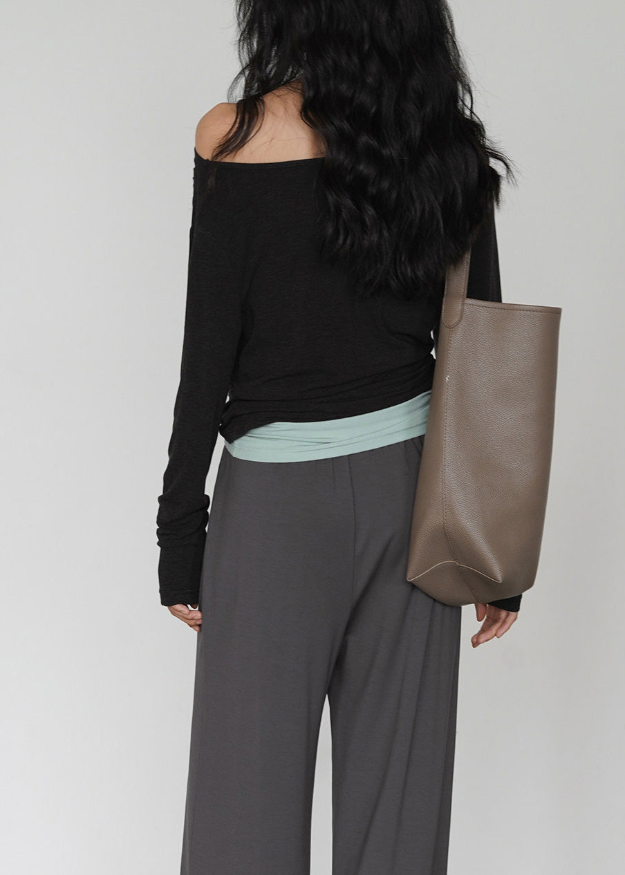 Beautifully Crafted Top in a Classic Style