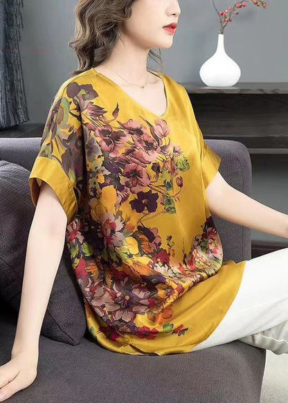 A Vintage Style Shirt with Delicate Timeless Details