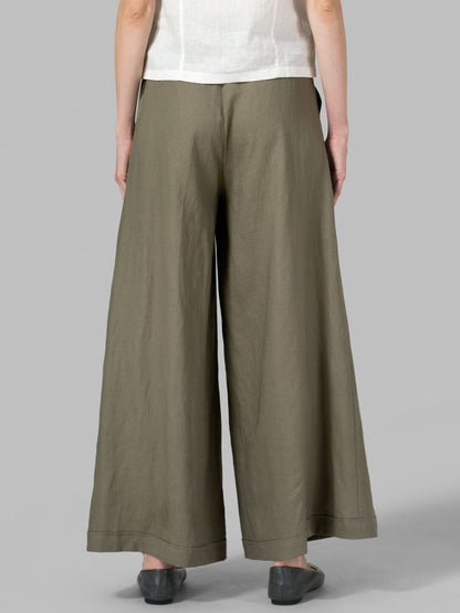 Beautifully Balanced Pants with Timeless Character