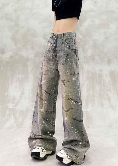 Elegantly Styled Pants for Everyday Wear