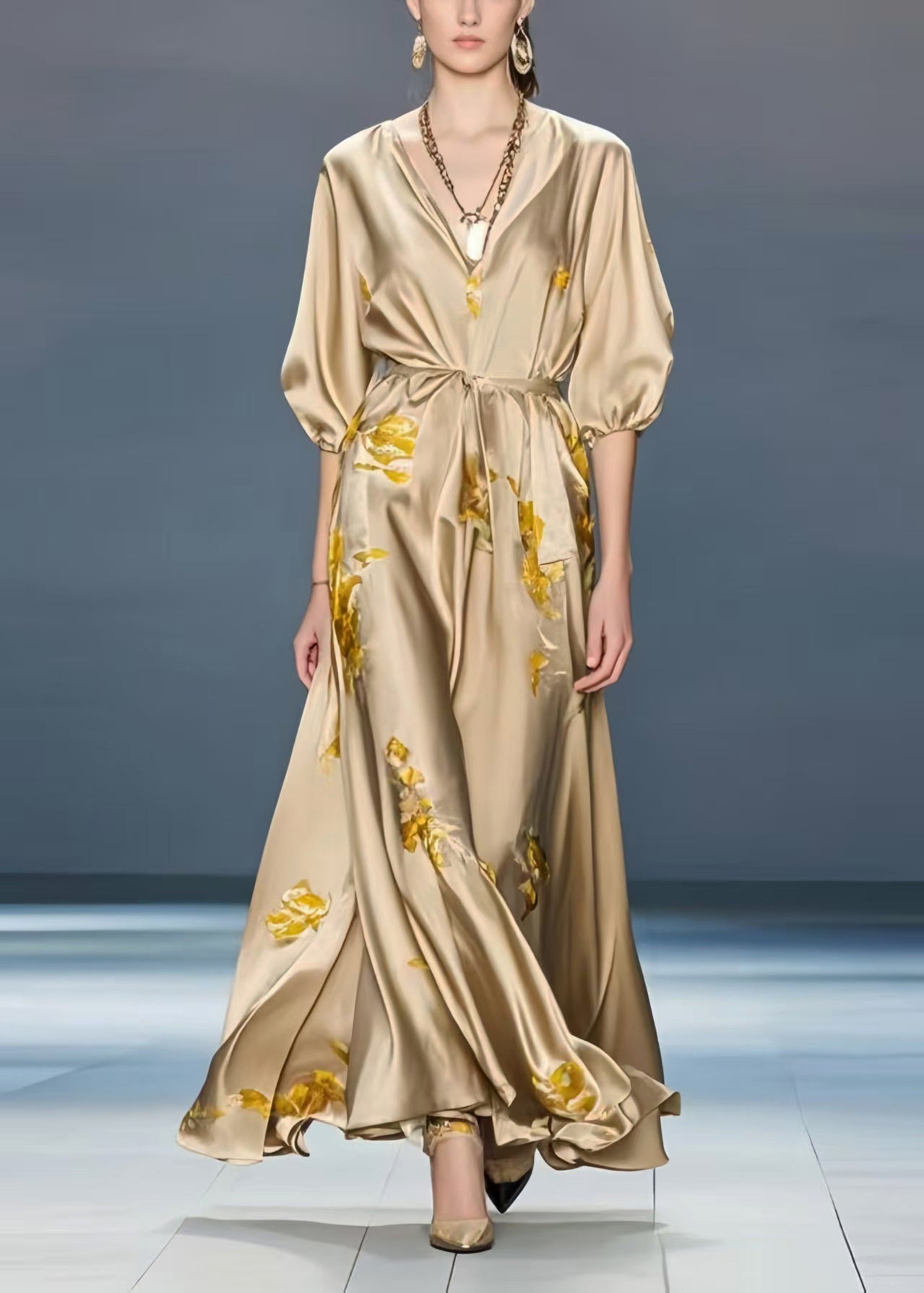 Gracefully Styled Dress for Any Occasion