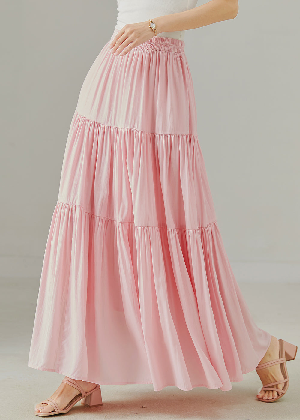 Sophisticated Garment with a Clean Classic Look