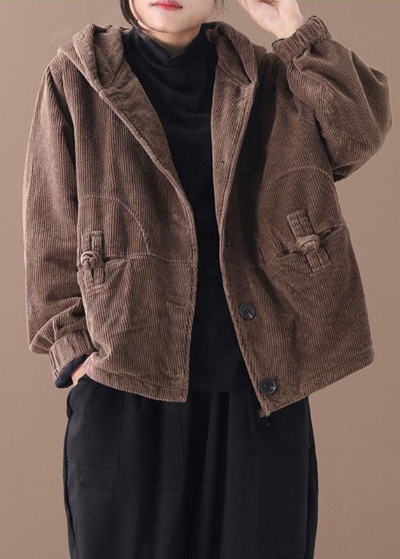 Well Tailored Coat with a Graceful Silhouette