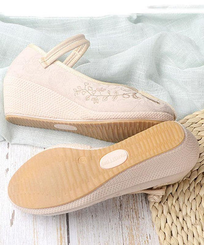 Graceful Orthopedic Heels for Modern Look