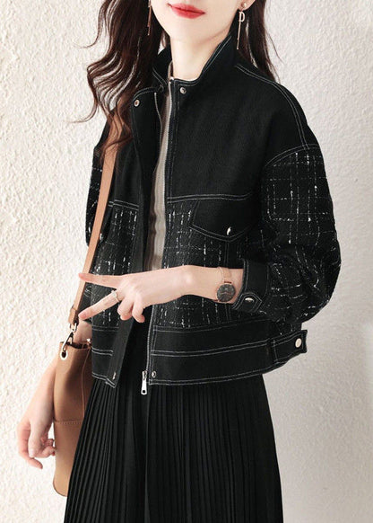 Elegantly Styled Coat for Everyday Wear
