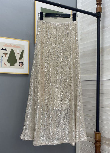 Well Tailored Garment with a Graceful Silhouette