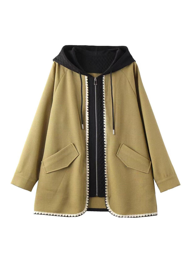 Beautifully Finished Coat in a Timeless Design