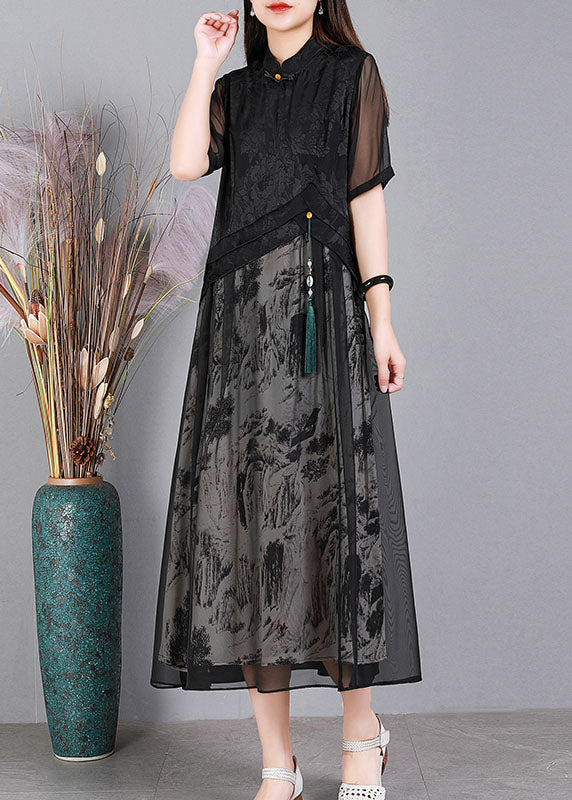 Classic Vintage & Enduringly Stylish Dress