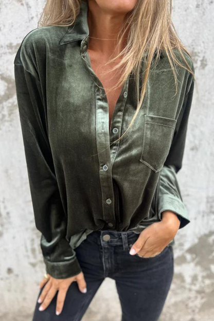 Beautifully Crafted Blouse in a Classic Style