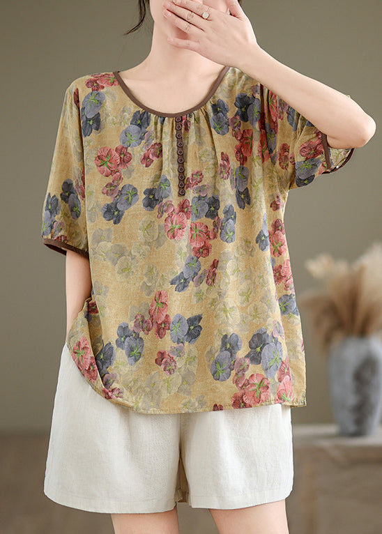 Classic Vintage Shirt with a Flattering Fit