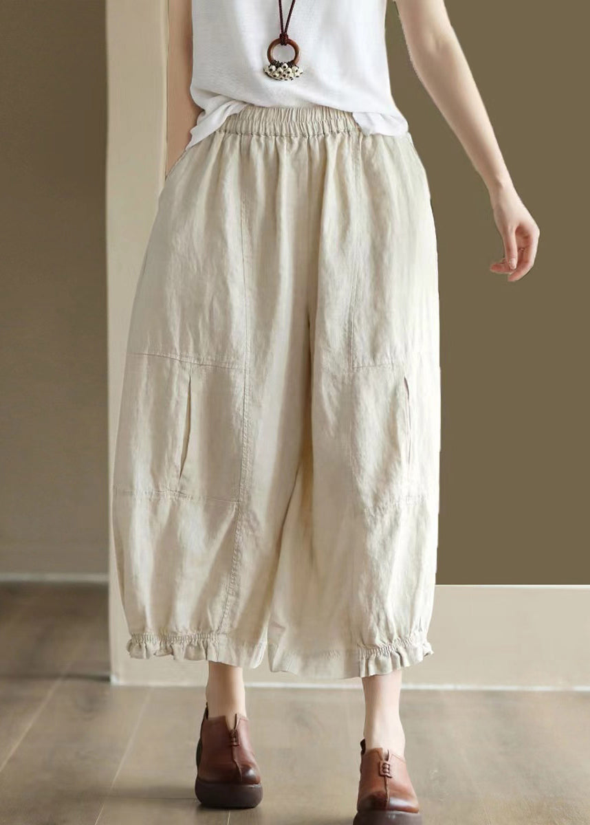 Effortlessly Elegant Pants with a Timeless Design