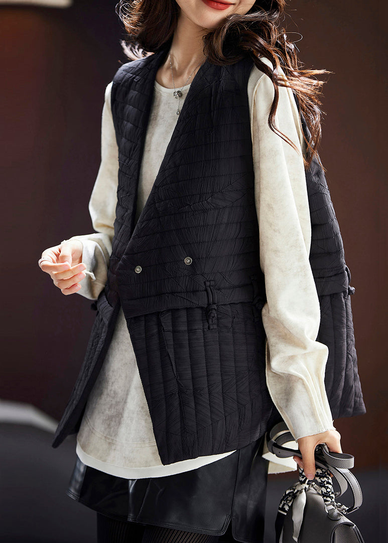 Gracefully Styled Coat for Any Occasion