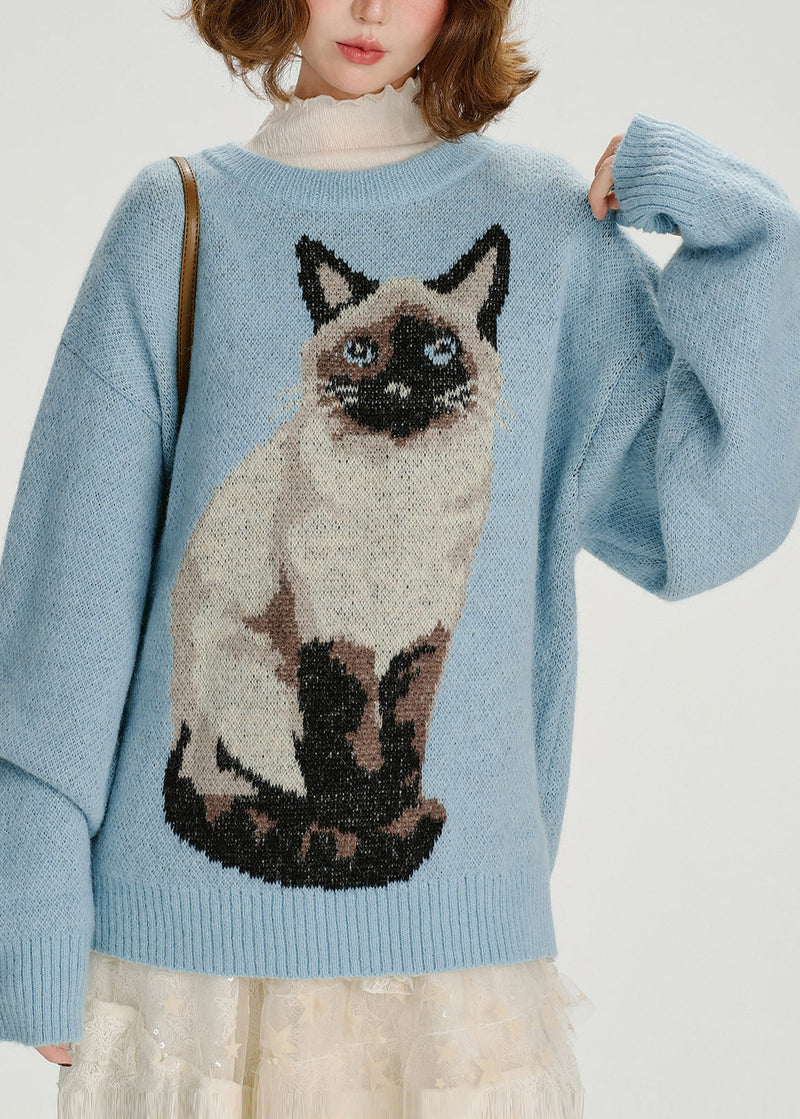 Gracefully Styled Sweater for Any Occasion